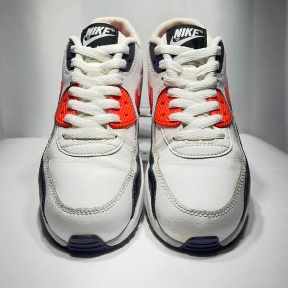 Nike Air Max 90 Leather White Bright Crimson Shoes Size 5.5 Youth or 7 Women main image 4